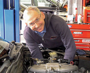 Mark Andrako, technician